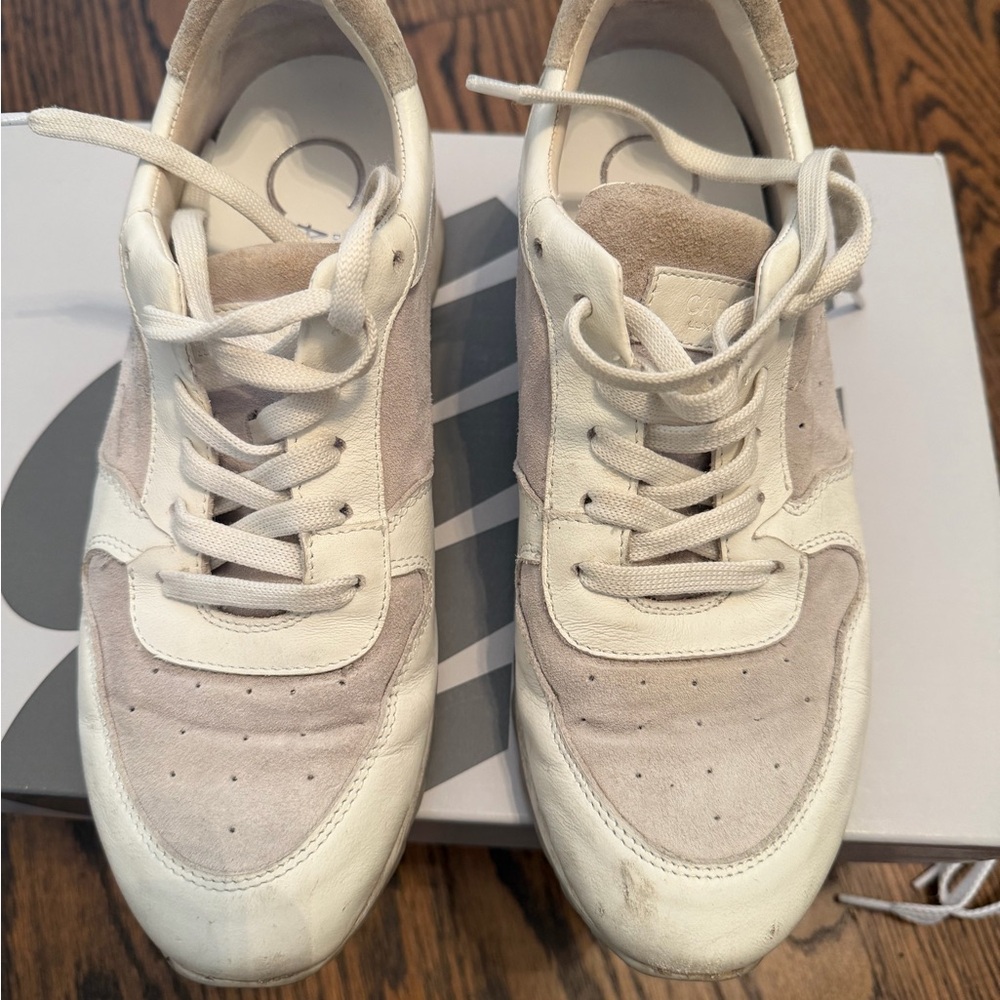 Donna Carolina Women's White and Gray Soft Leather Sneakers